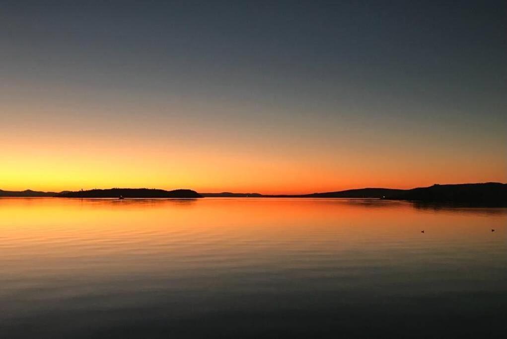 La Dimora Delle Rose Lägenhet Passignano sul Trasimeno Exteriör bild